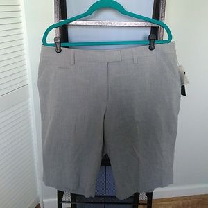 Gloria Vanderbilt Gray Shorts 18